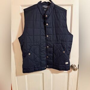 Frank & Oak Dark Blue Quilted Vest